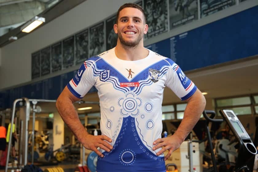Adam Elliott wears the Bulldogs Indigenous round jersey.