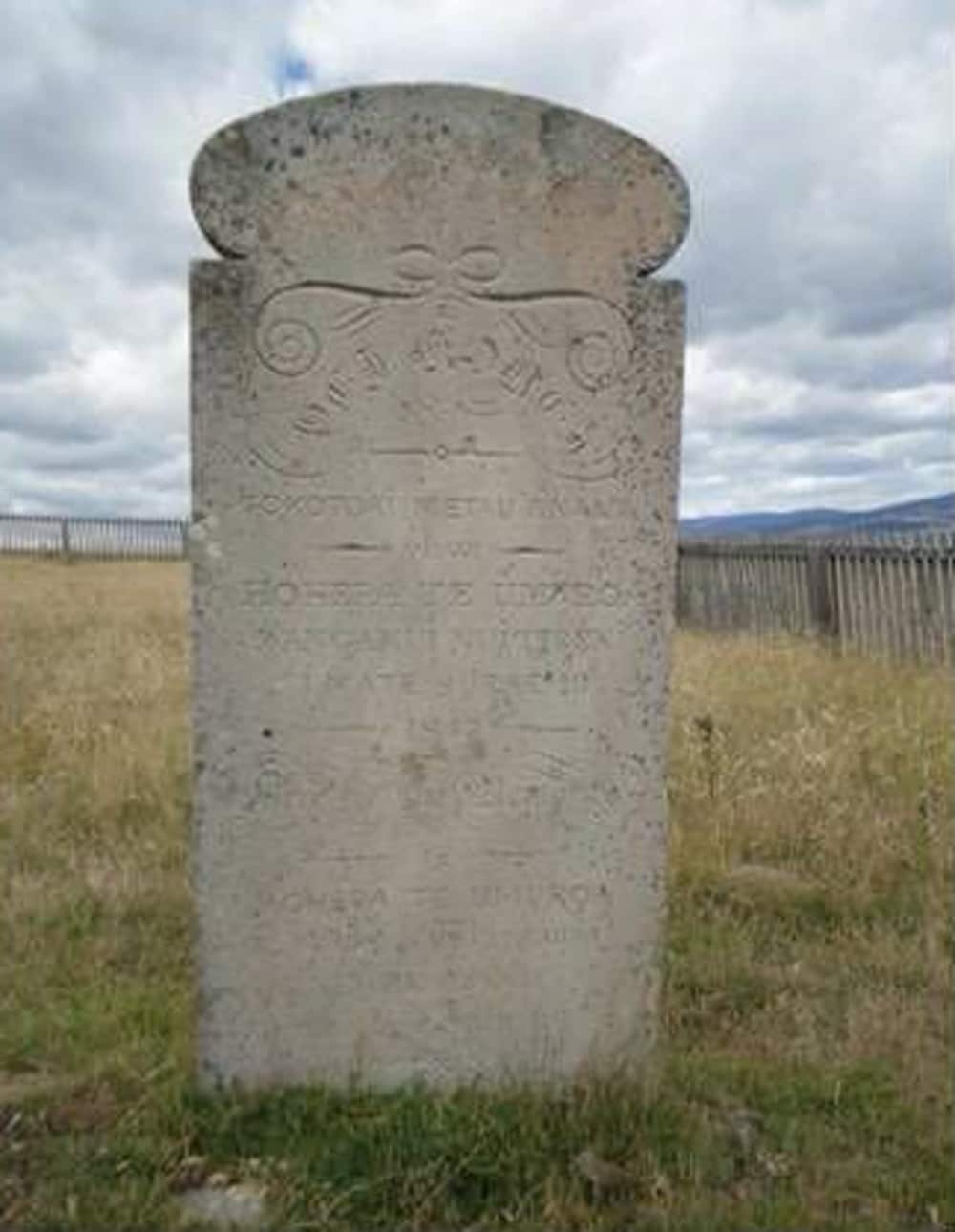 Hohepa Te Umuroa’s headstone at Darlington on Maria Island