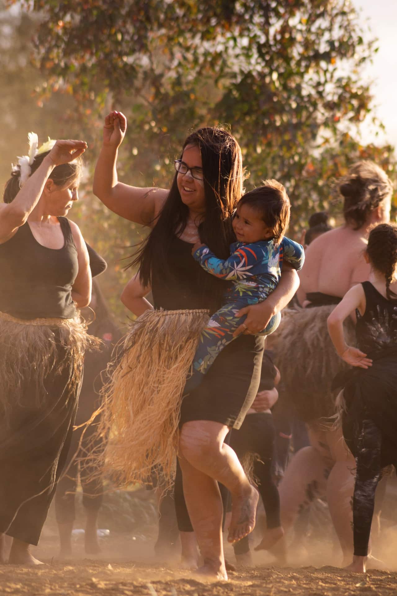 Wiradjuri woman, Talara Freeman and her son dance at Corroboree Wagga Wagga 2019. 