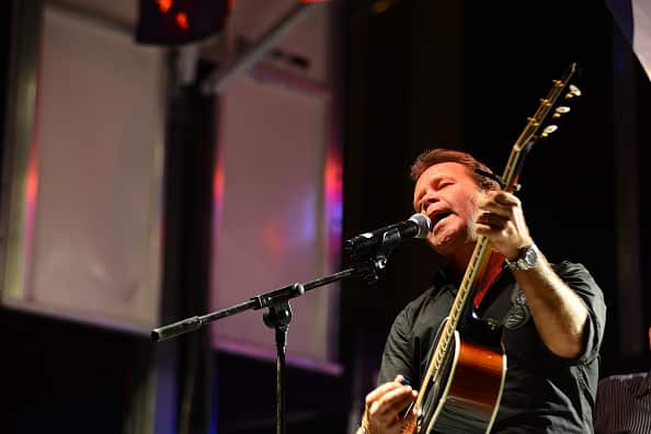 2016 CMA Festival - CMA World Globalive!