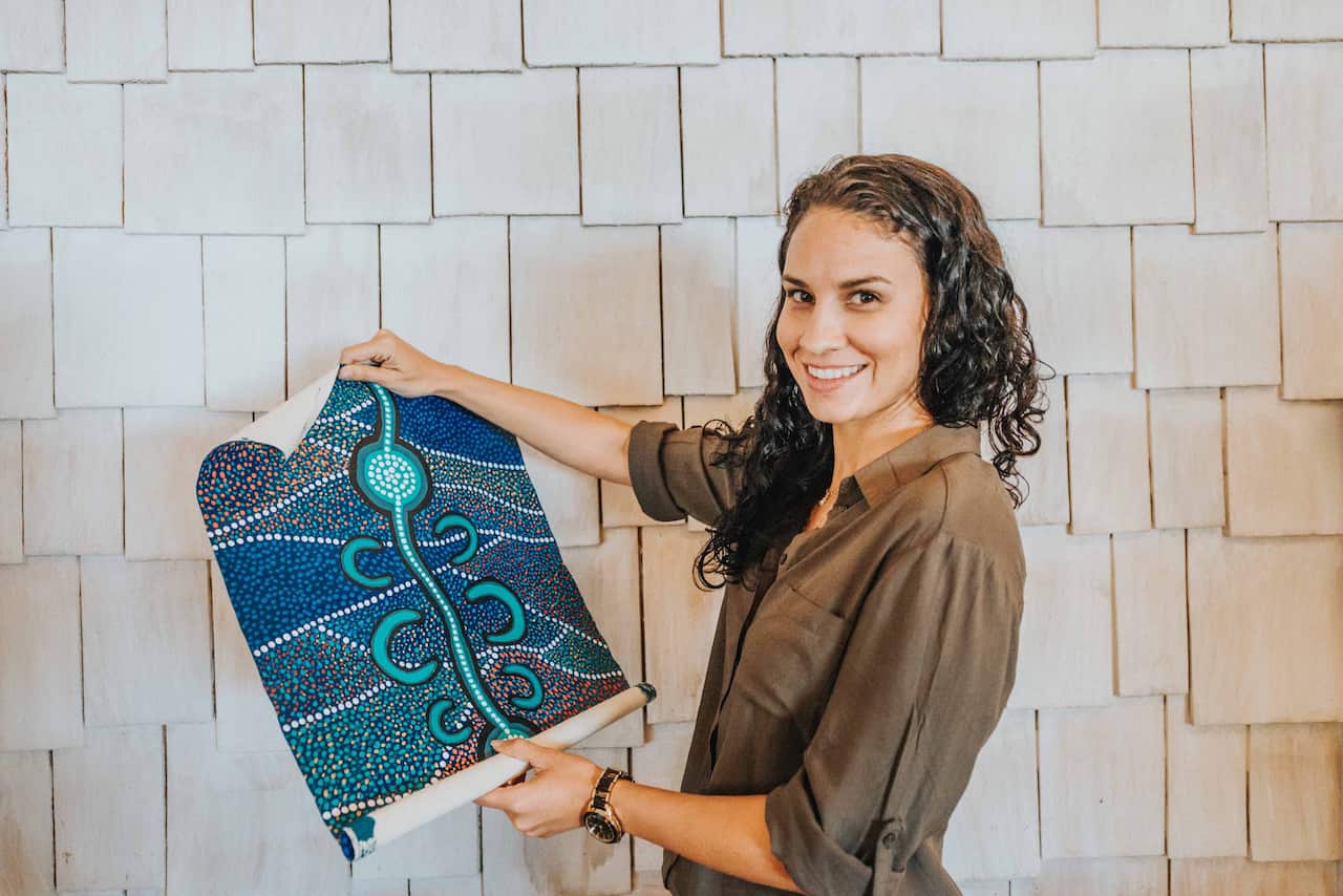 Gondwana Wines featured artist Christine Slabb with her artwork 'Low Tide'