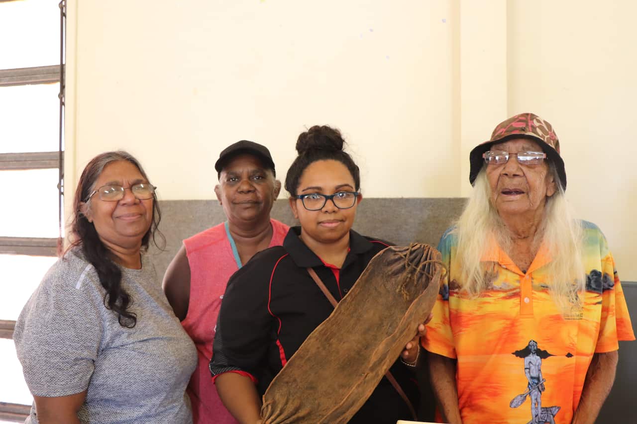 Photo of Bardi Jawi community members with returned artefacts