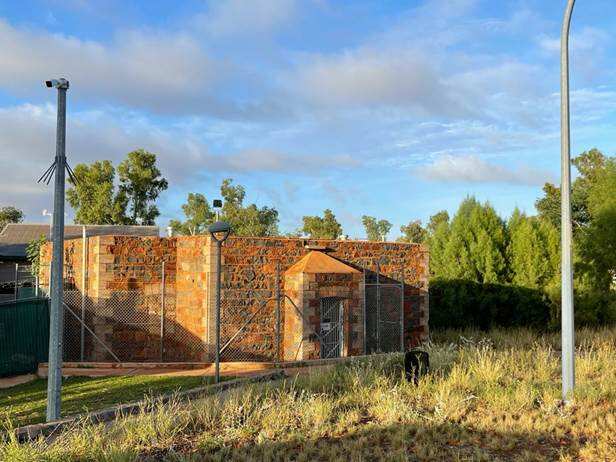 The police lock up where John Pat died