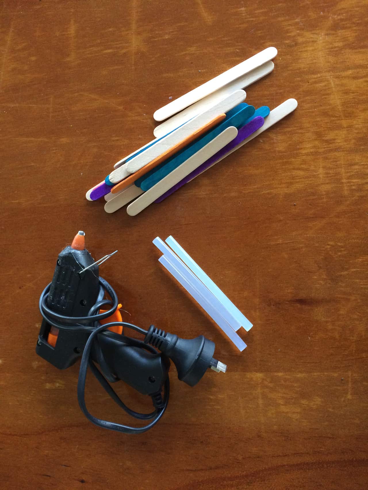 glue and paddlepop sticks