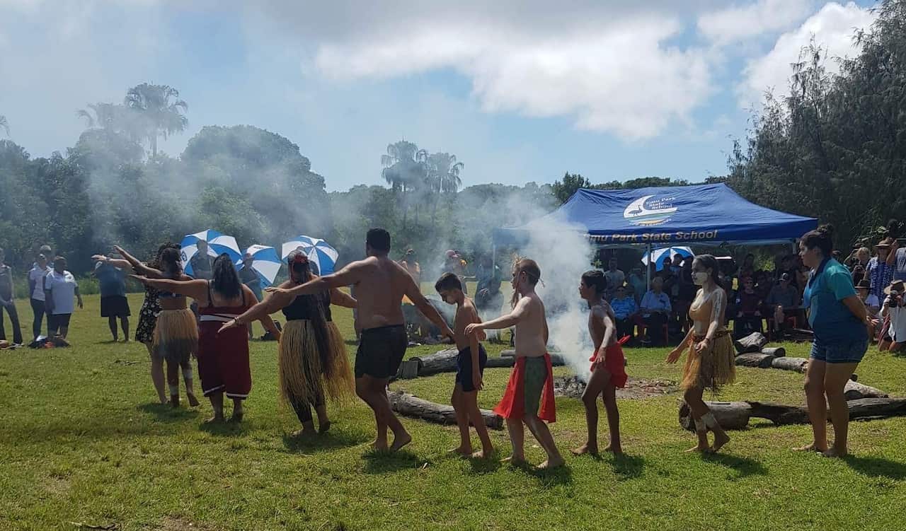 Smoking ceremony great keppel native title