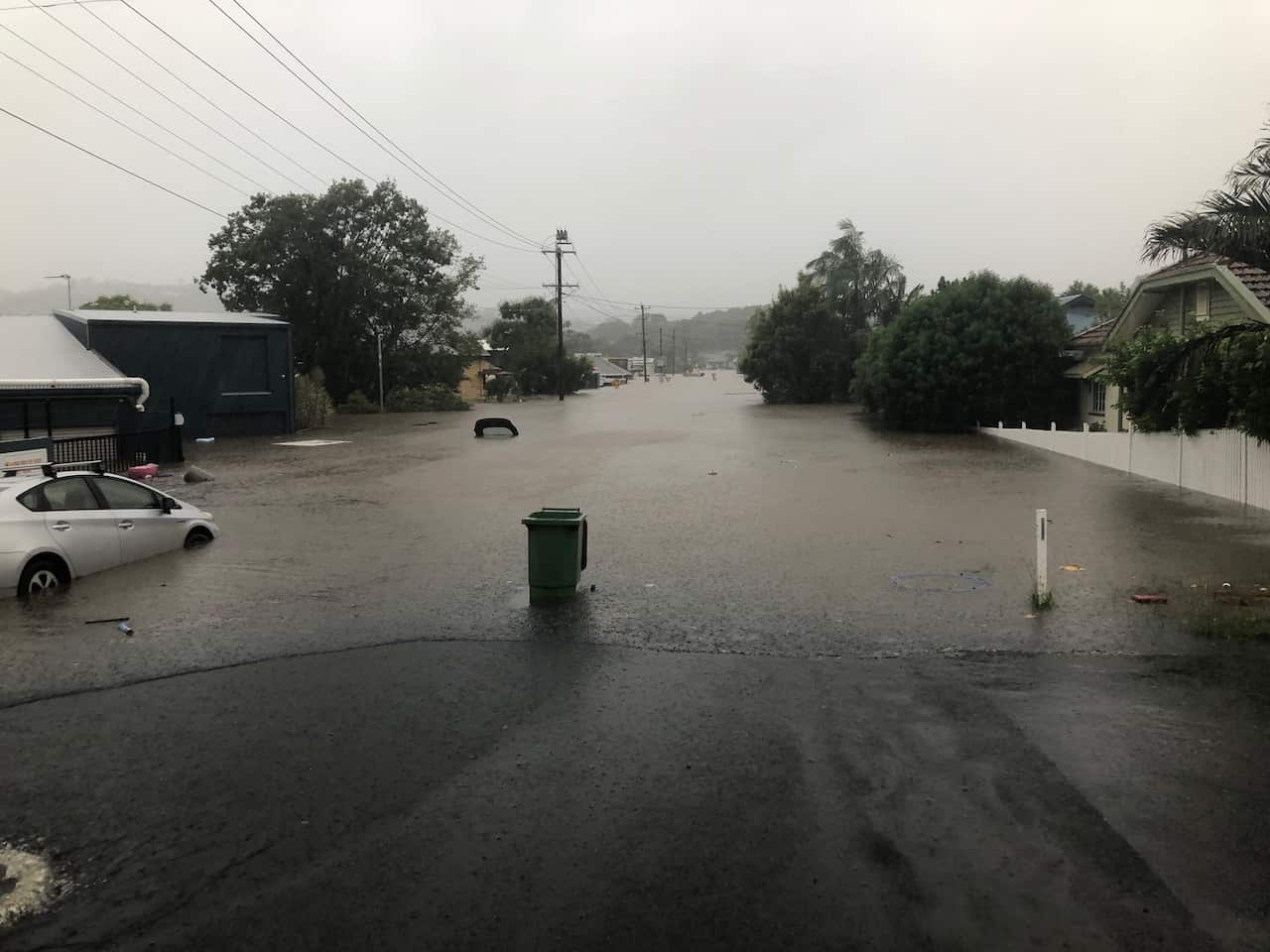 flood waters lismore