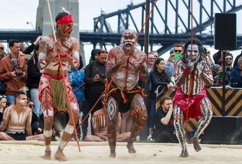 Koomurri Dancers performing at Homeground 2016
