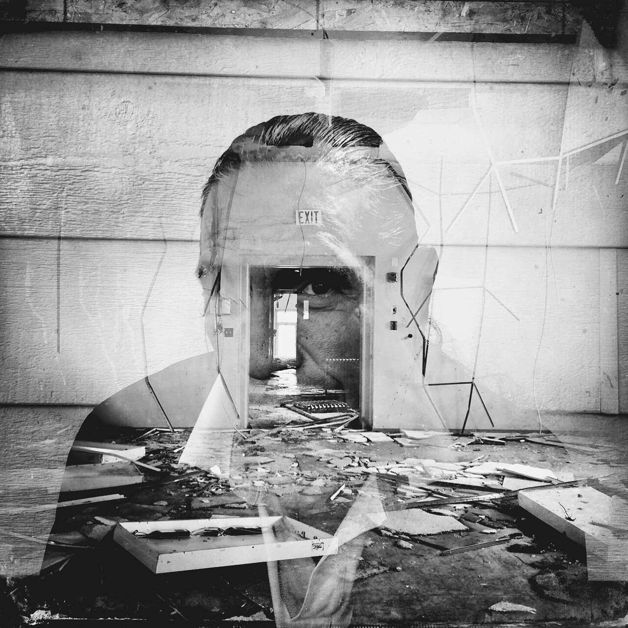 Signs of your identity - Daniella Zalcman