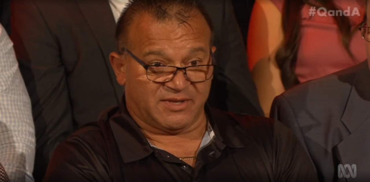 Mick Scarcella puts a question to the panel.