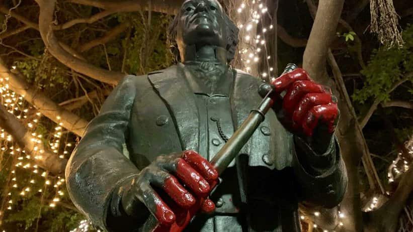 A statue of Robert Towns has been found in Townsville's CBD with red paint on its hands