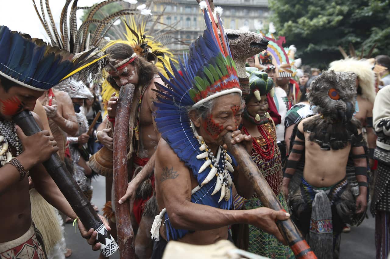 Indigenous flash mob in Italy.