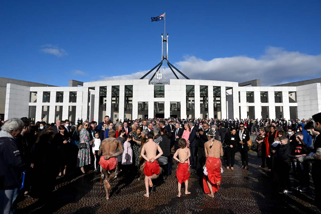 smoking-ceremony-47-parliament.jpg