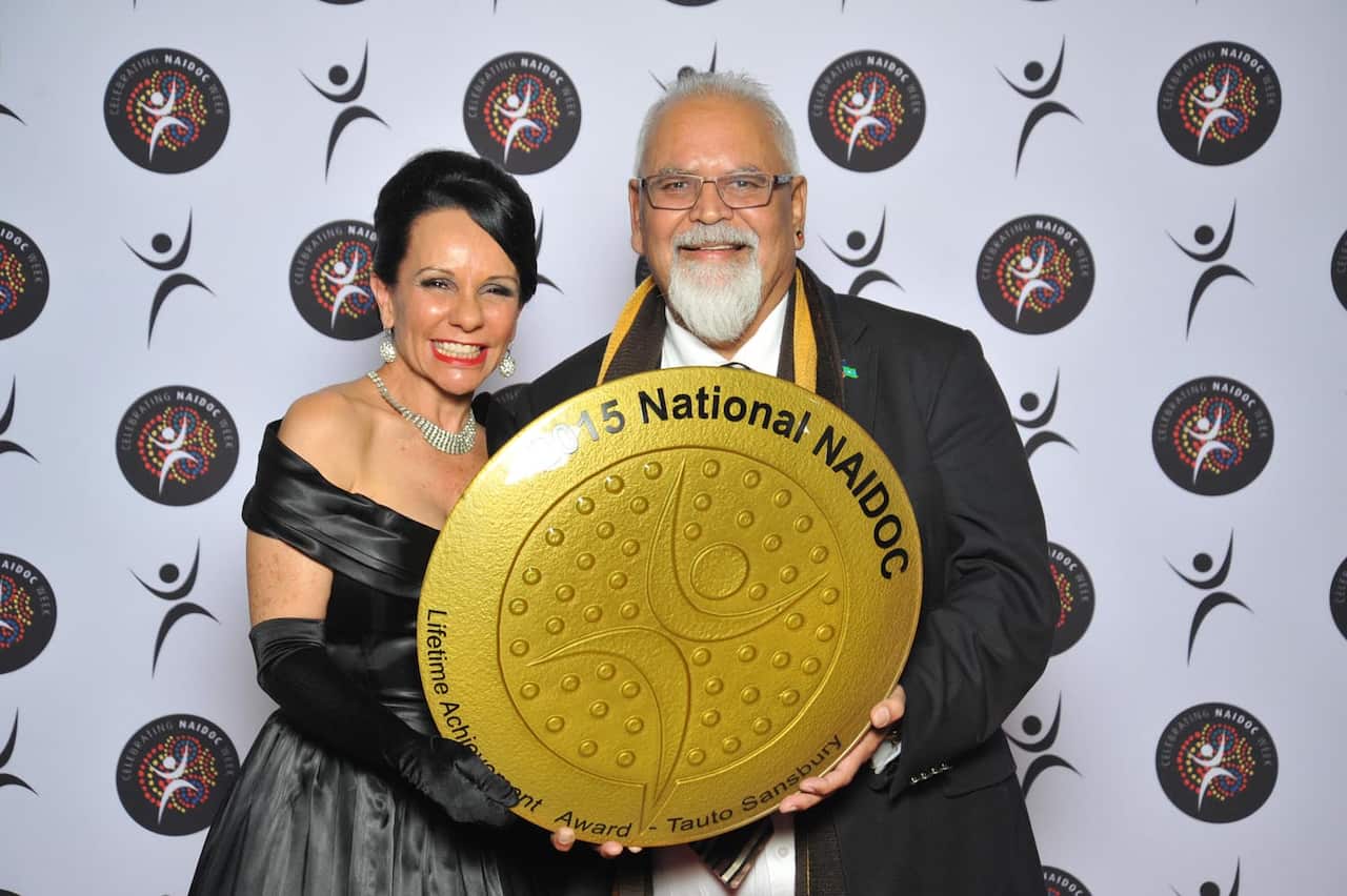 AWARDS- LIFETIME ACHEIVEMENT AWARD, L TO R - LINDA BURNEY AND TAUTO SANSBURY