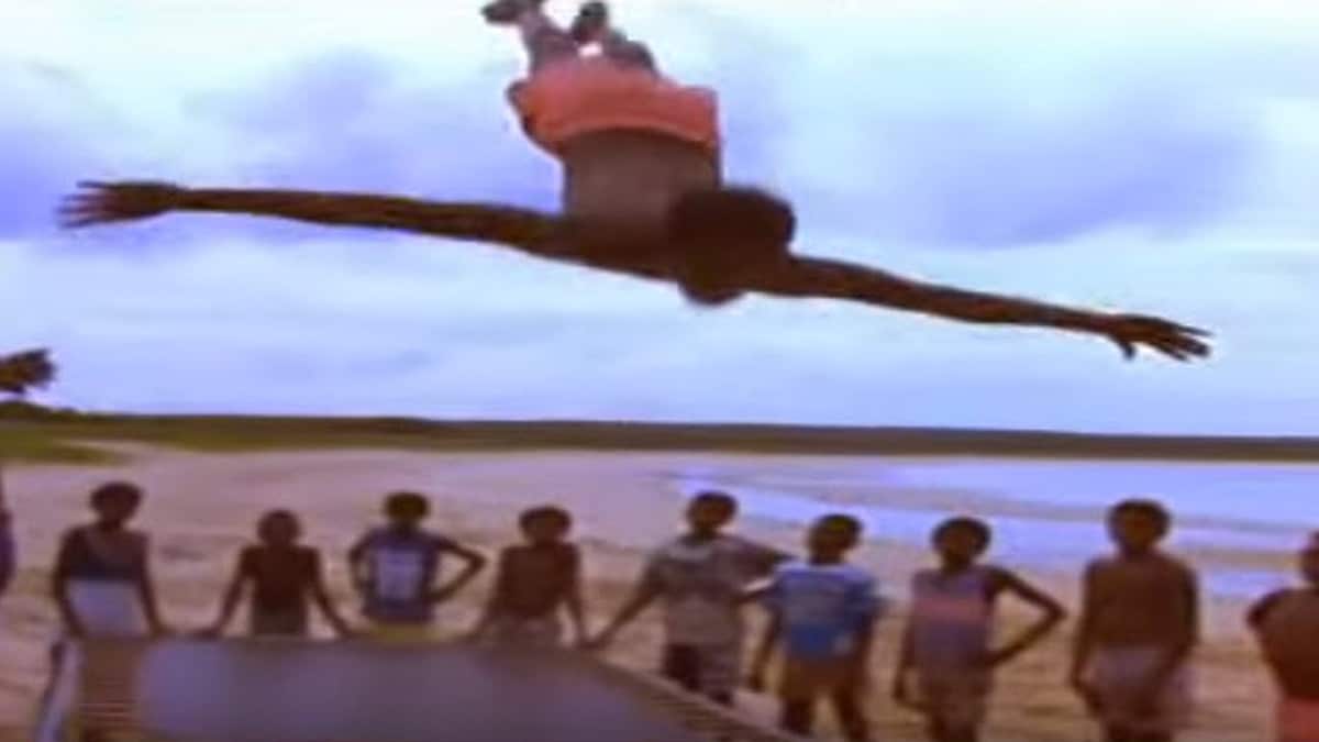 Yothu Yindi and Treaty