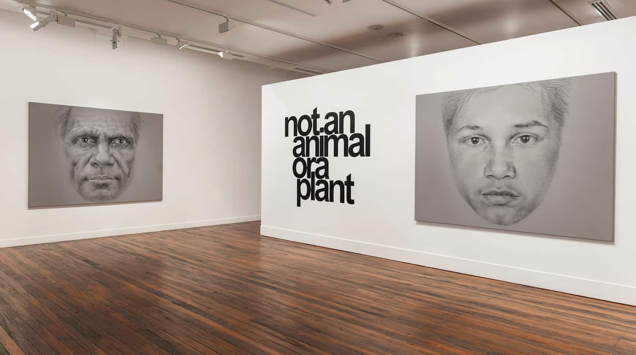 exhibition, paintings, 