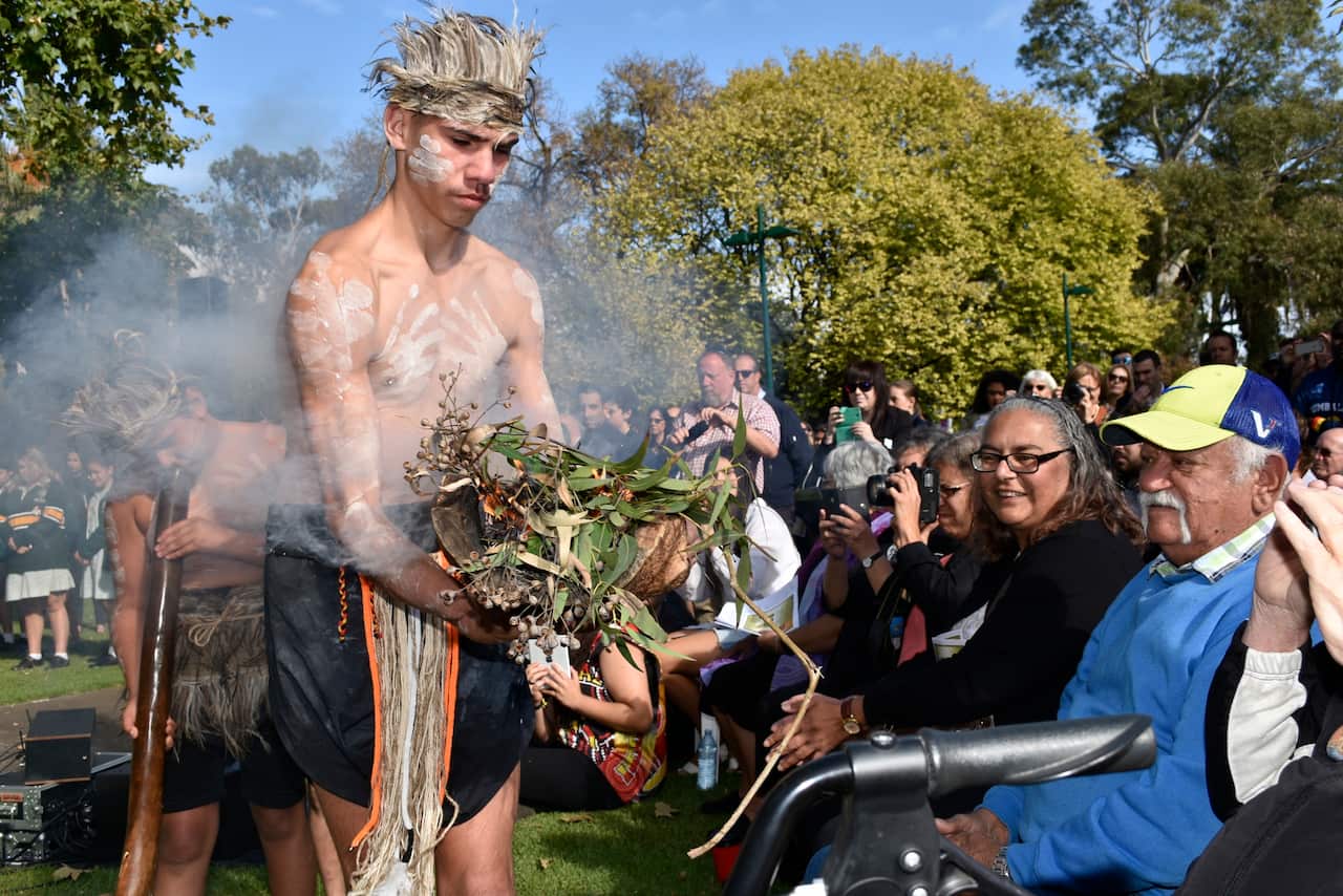 Wylleon Baker smoking ceremony.
