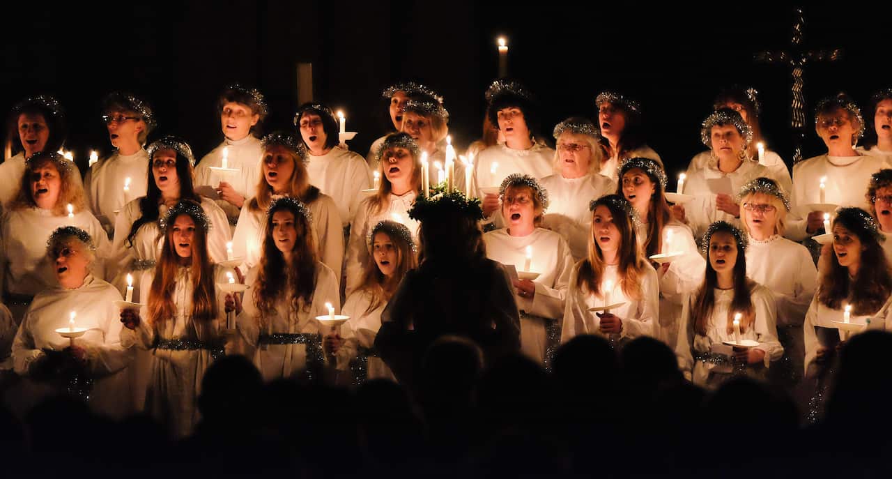 Sankta Lucia Festival of Light choir