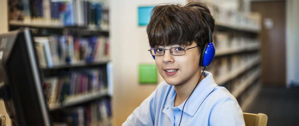 Virtual school Aurora College is using state-of-the-art technology to address the growing gap in achievement between country and city students in NSW schools.