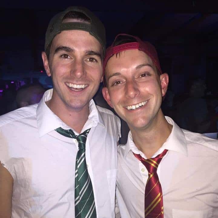 Pizzeria employee tells gay couple: no kissing in Trump’s America 