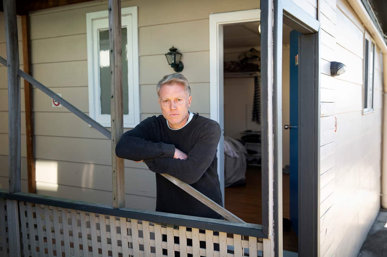 Filthy Rich and Homeless