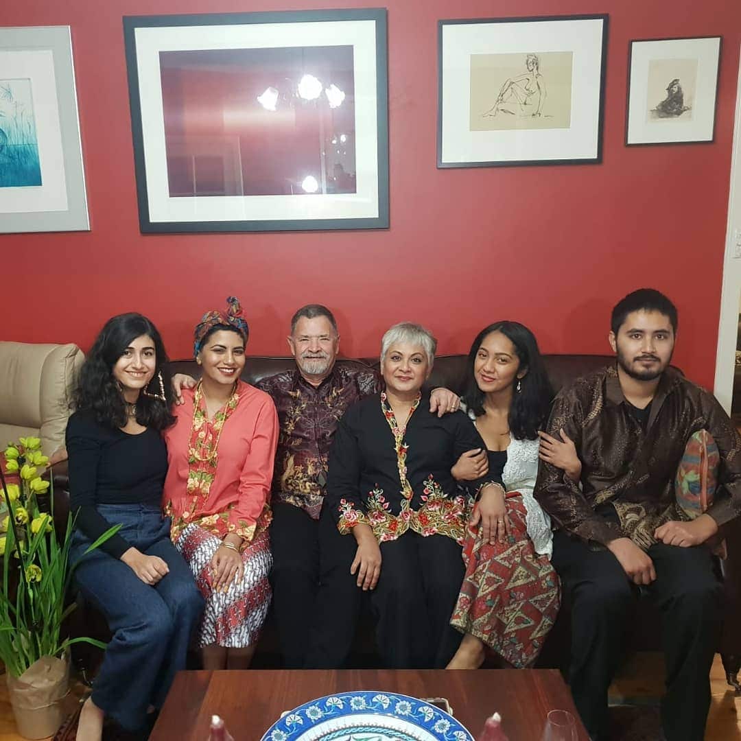 Haneen Mahmood Martin with family