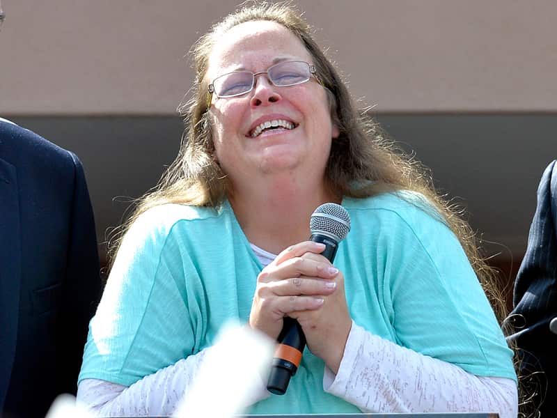 Kim Davis pauses as she speaks after being released from jail