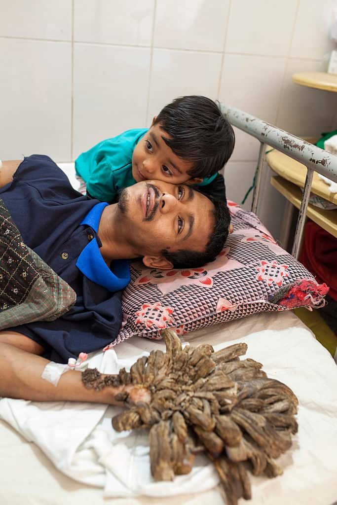 Abul Bajandar and his daughter 