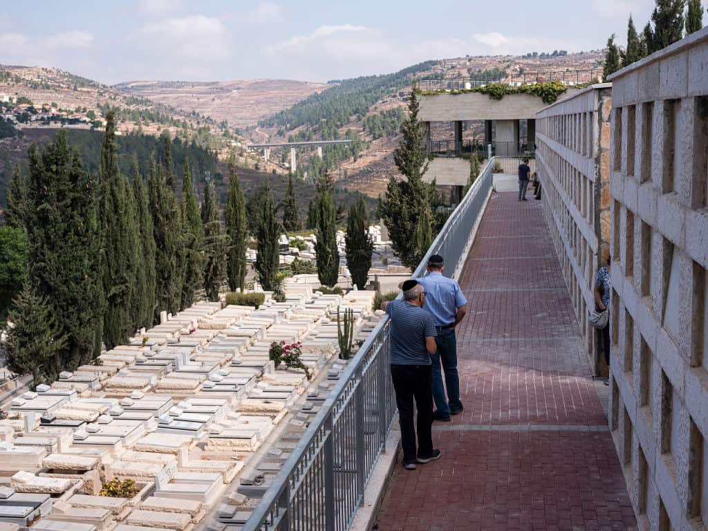 Har Hamenuchot Cemetery in Jerusalem