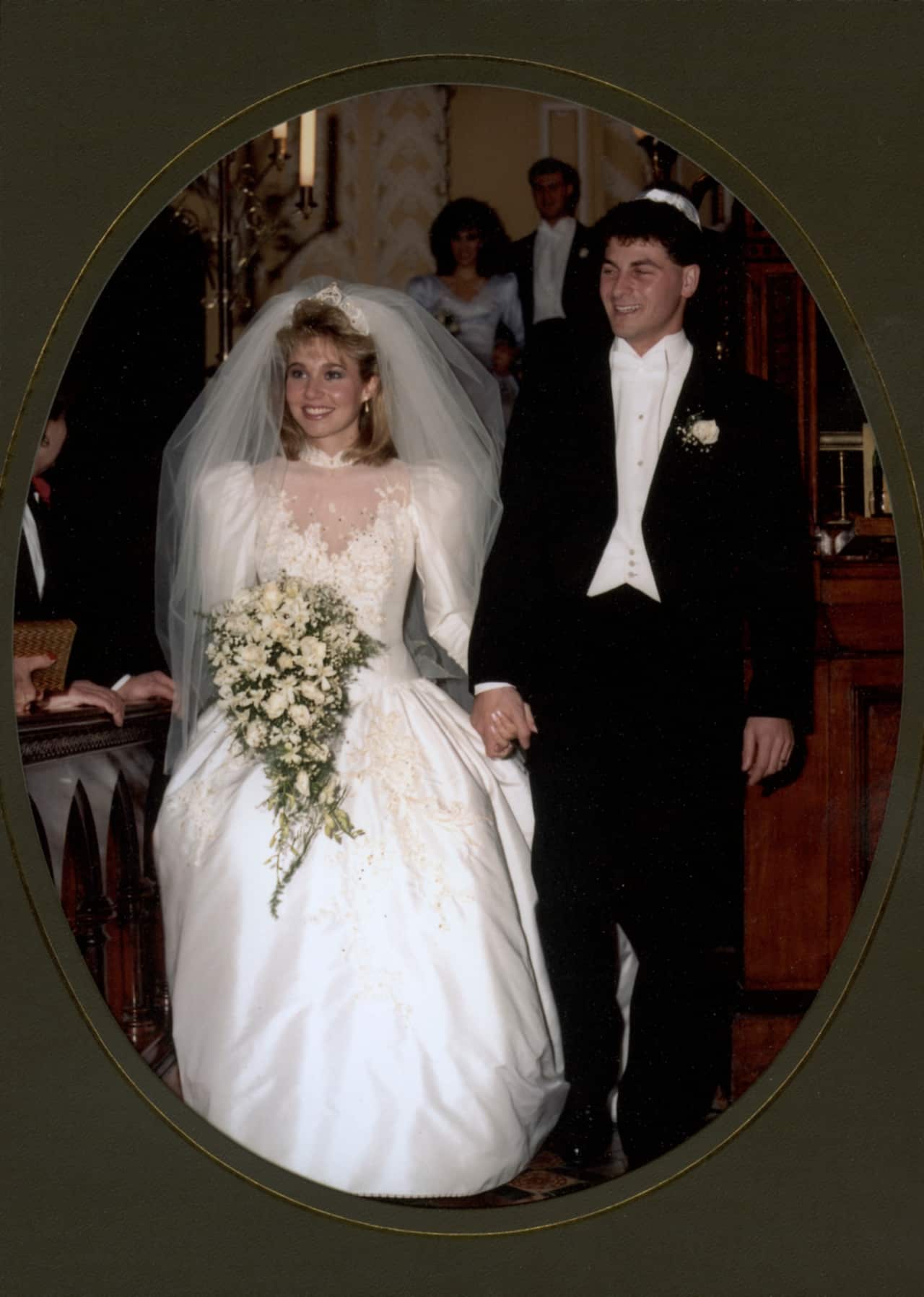 The marriage of Jennifer Crooks and Craig Karpin, 25 June 1989, The Great Synagogue, Sydney, NSW. 