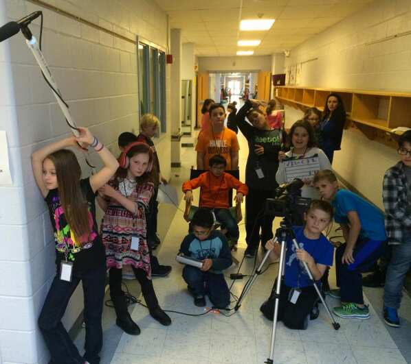 Students taking part in the DON'T WAIT® to UnMake a Bully program.