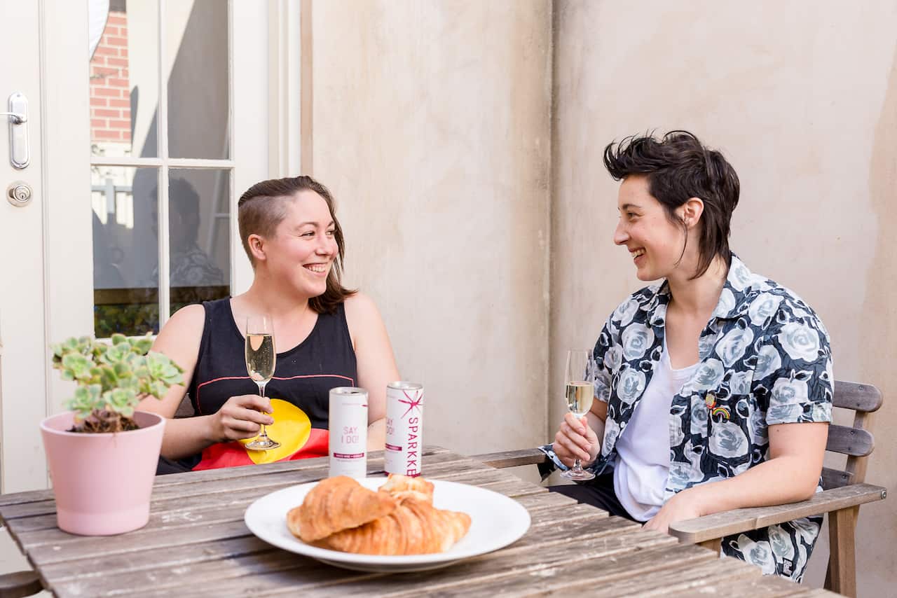 Sarah Lyons enjoys a glass of the Sparkke Change White Wine Bubbles.