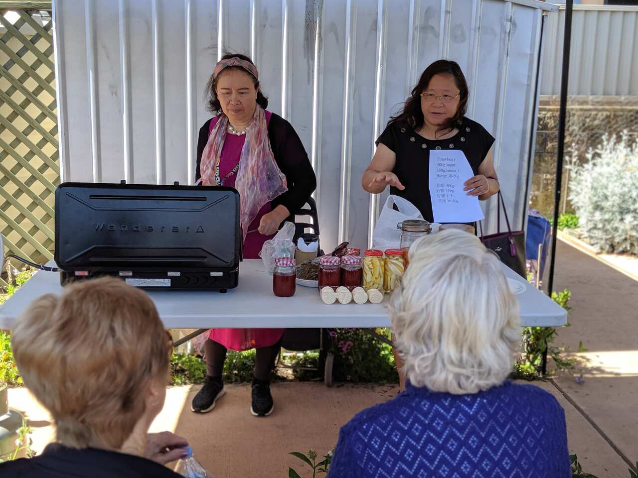 Hurstville Community Garden food sharing