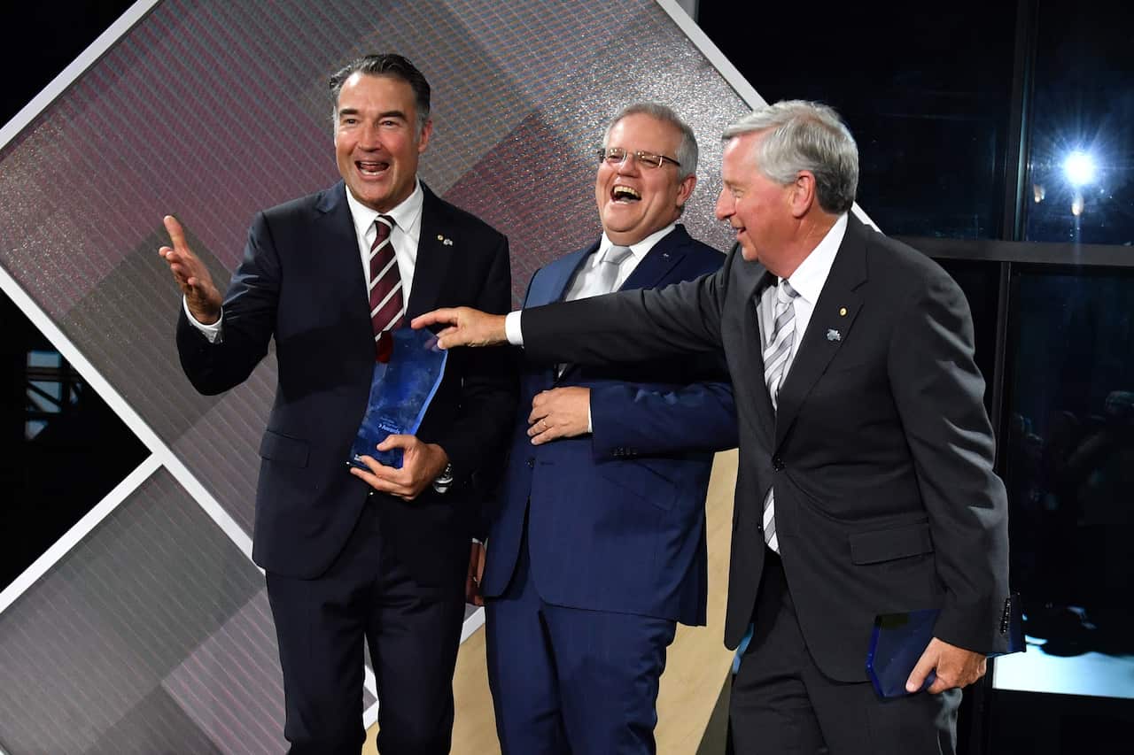 2020 Australian of the Year winner Dr James Muecke, Prime Minister Scott Morrison and 2020 Senior Australian of the Year winner Professor John Newnham.