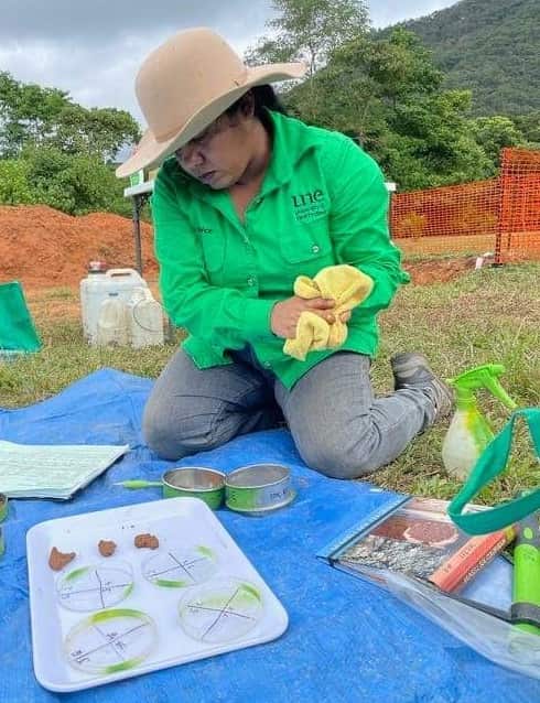 Apsara Amarasinghe - an award winning researcher from Sri Lanka who conducts research on soils in Australia