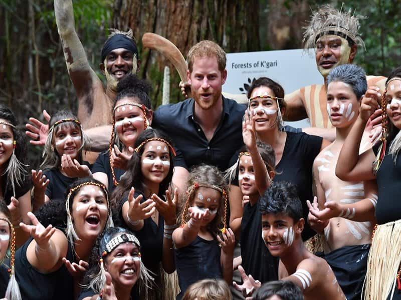 Prince Harry with members of the Butchulla peopleon Fraser Island.