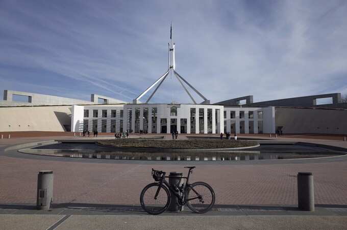 国会大厦前补拍照