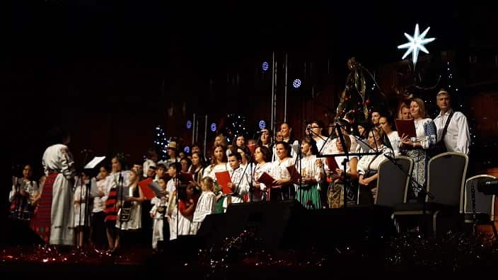 Στιγμιότυπο από τα Χριστουγεννιάτικα Κάλαντα της Αρχιεπισκοπής