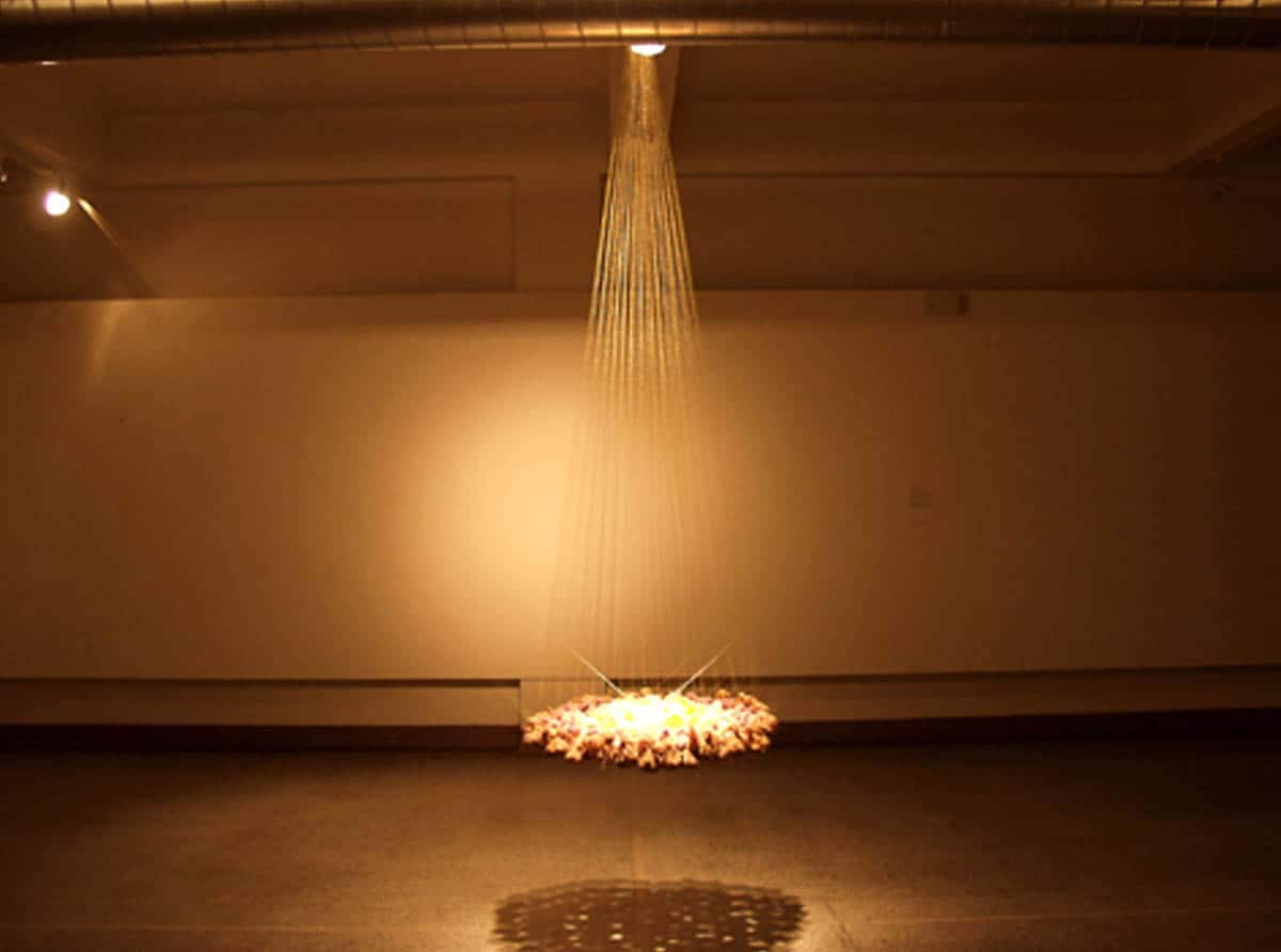 Syed learnt new skills from his mother about dye.