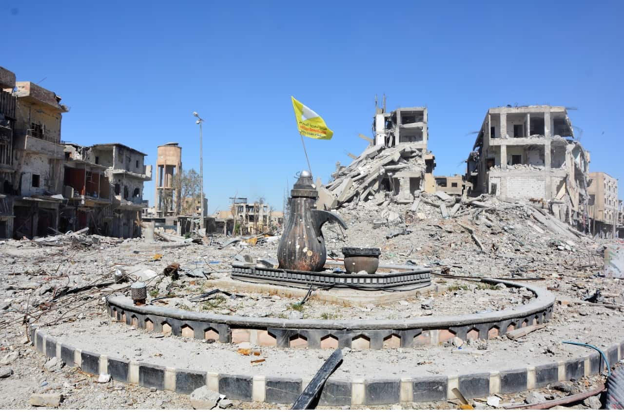 A view of the Al-Na'im roundabout after its liberation in central Al-Raqqa, Syria, 18 October 2017 (issued 19 October 2017).