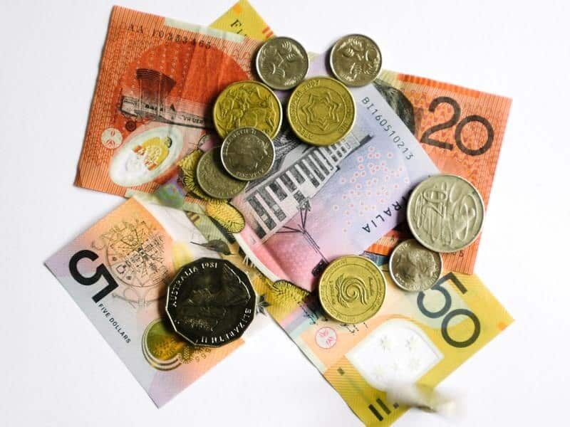 Australian notes and coins The government is pushing Labor to back a $158 billion package of tax cuts. (AAP)