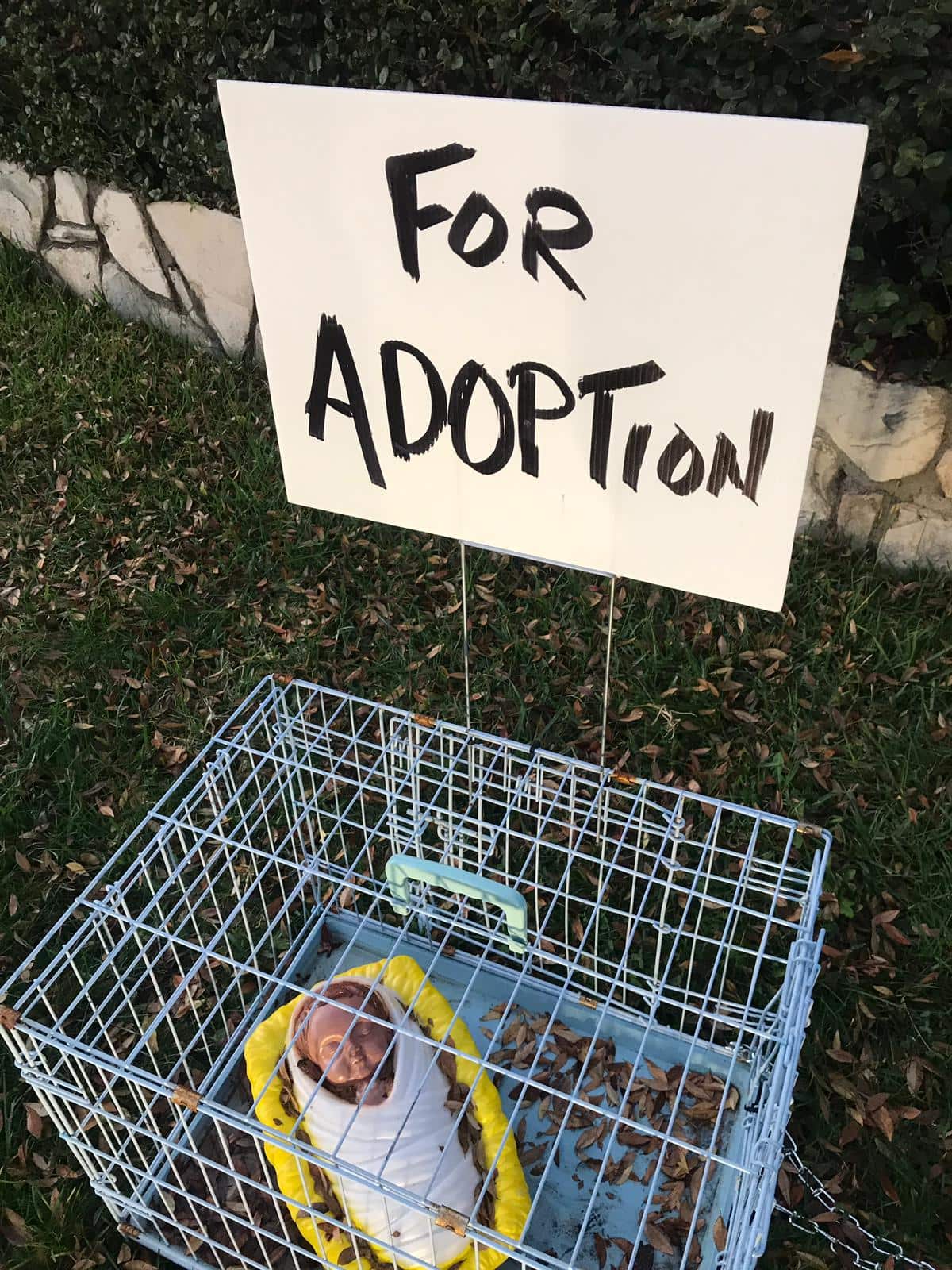 Baby Jesus in a cage, Metropolitan Community Church Los Angeles