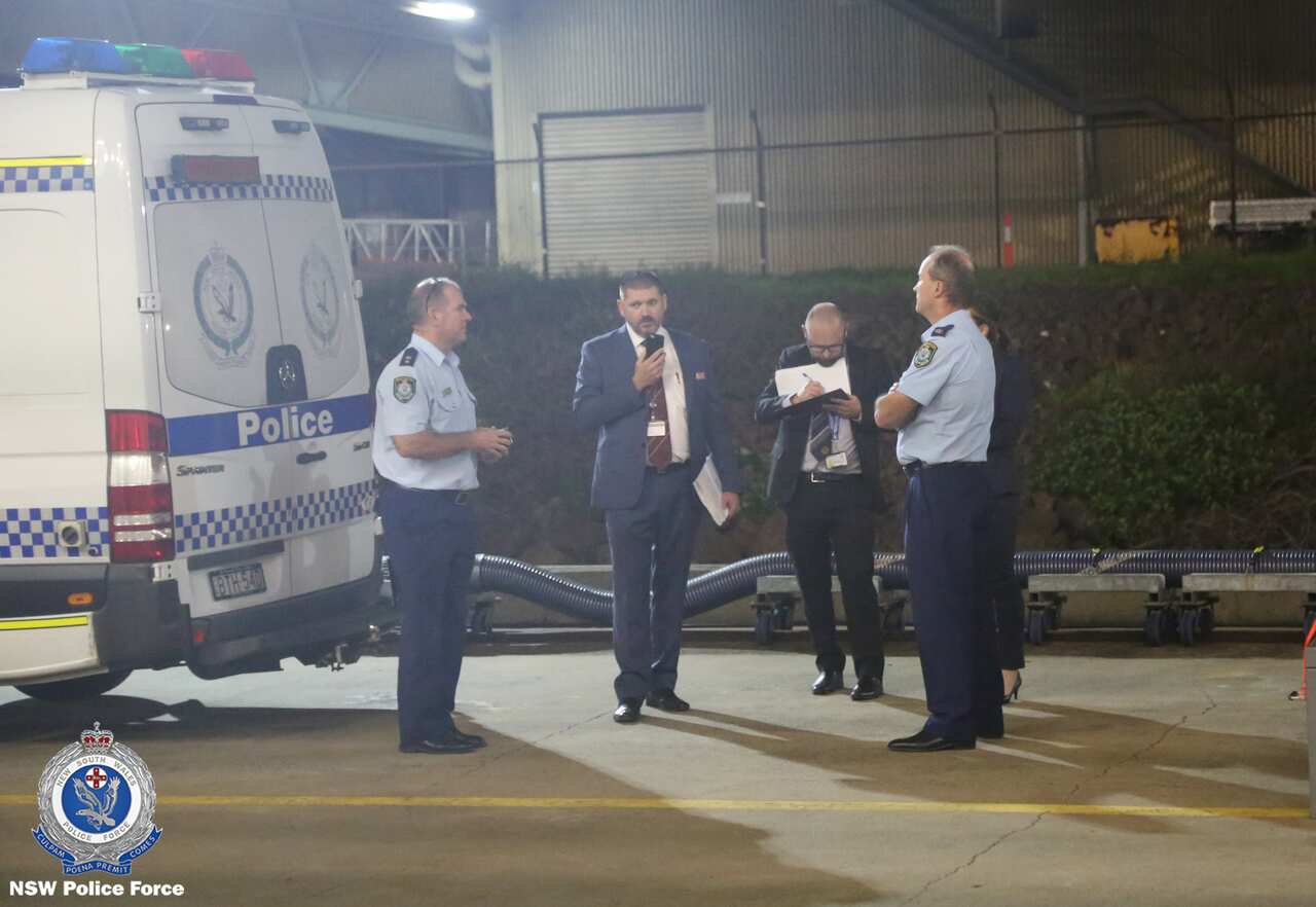 NSW Police seize evidence and question crew members aboard the Ruby Princess cruise ship