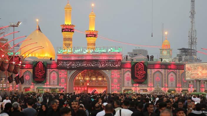 Pilgrims at Karbala 