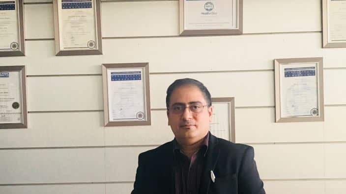 of Dr Naveen Shukla, an Ayurveda Acharya from Amritsar