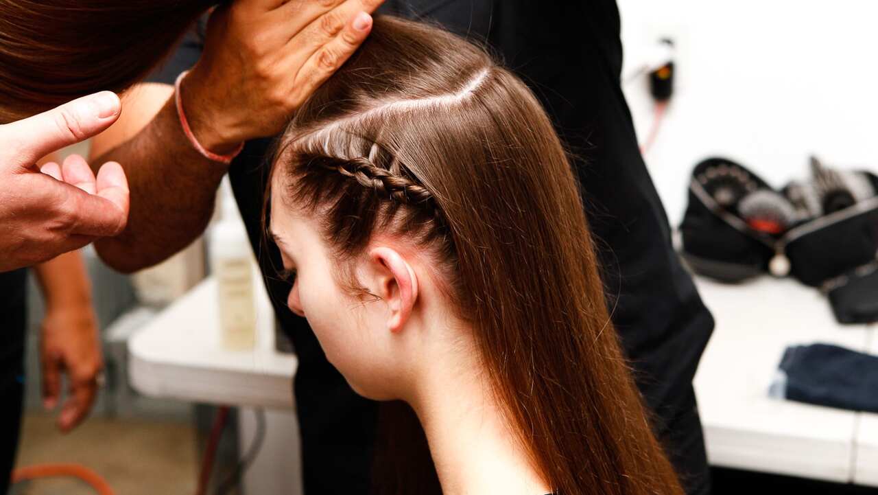 hair salons reopen in England 