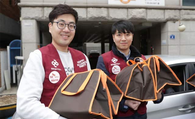 Lunchbox delivery for undernourished children, happy two meals challenge