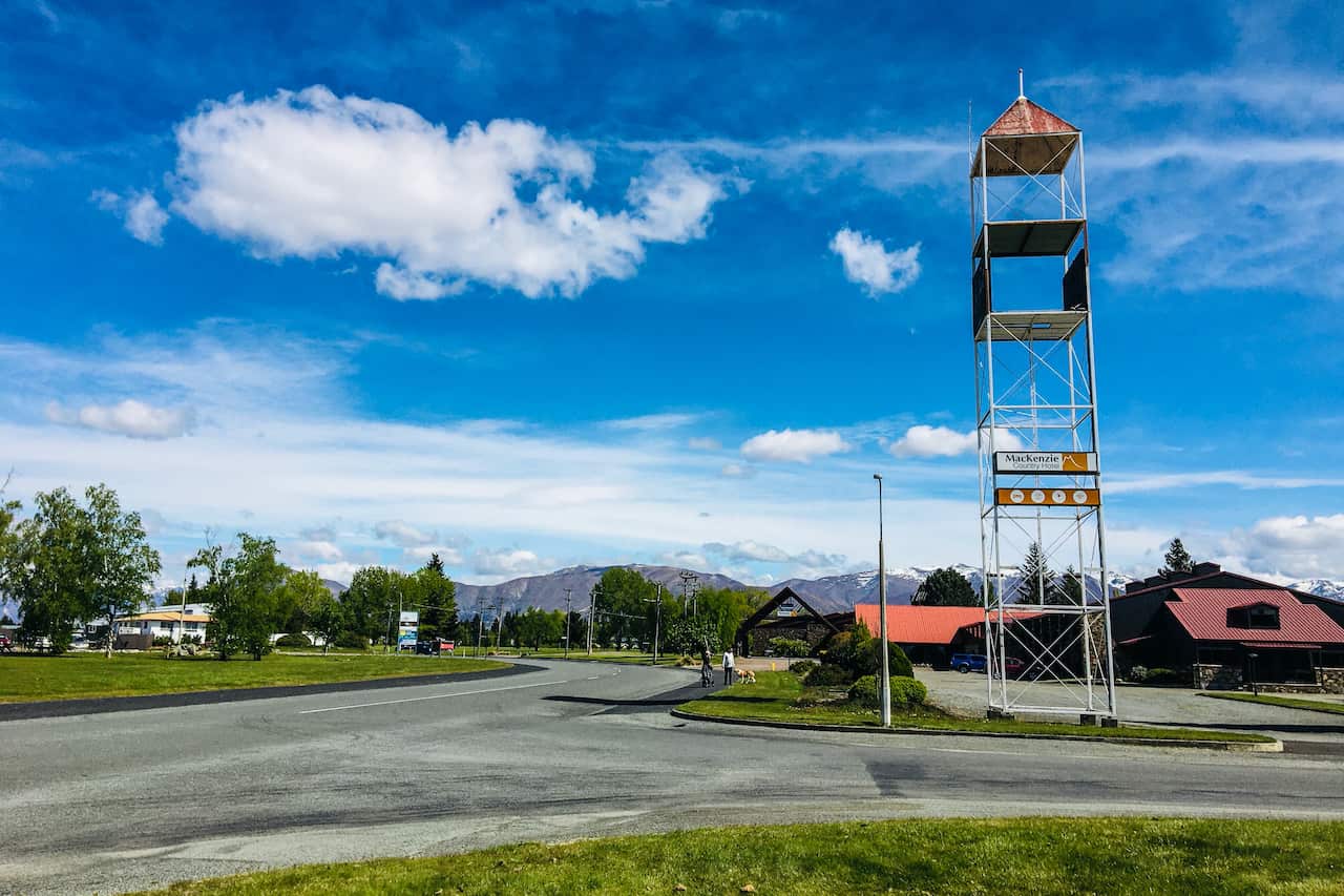 The town of Twizel was built in the 1960s to provide accommodations for workers involved with the Upper Waitaki Power Scheme.