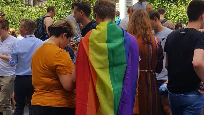 'Yes' supporters in front of the State Library of Victoria in Melbourne 