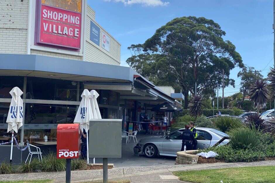 Epping cafe car crash