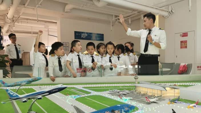 Zhu Qian gained his Private Pilot License in Australia